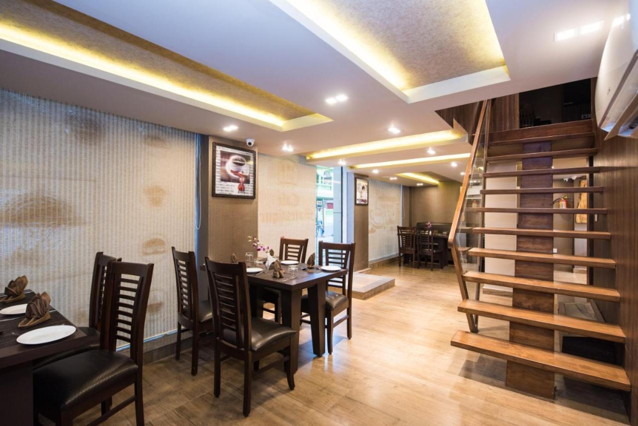 Victoria Paradise Inn Бенаулим Экстерьер фото
